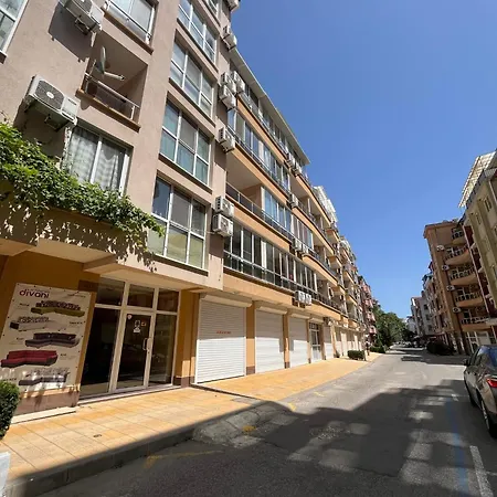 студио кая * Pomorie